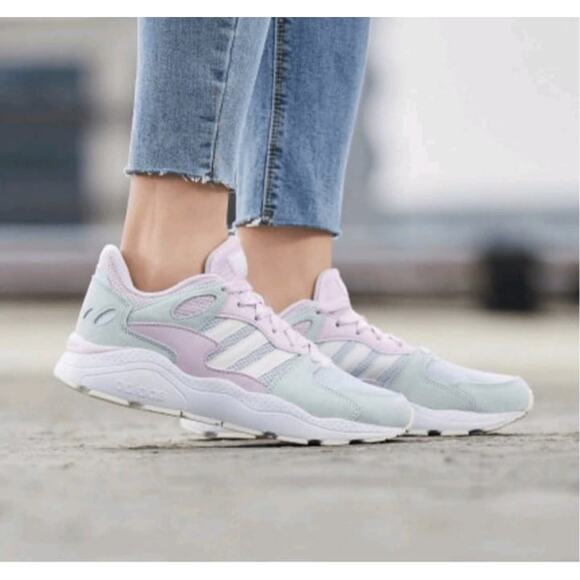 Adidas Women's Athletic Shoes Crazy Chaos Cloudfoam Pastel Blue Green Size 9 - Picture 1 of 10